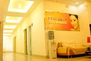 湛江华美整形医院激光去黑眼圈有副作用吗？手术会不会疼？