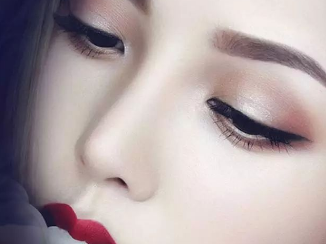 成都纽莱茵整形假体隆鼻
