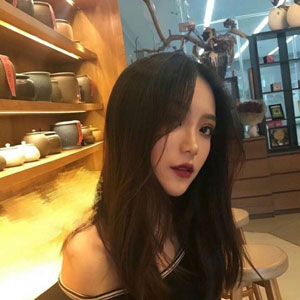 何丽丽