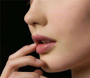 重庆当代整形美容医院歪鼻矫正