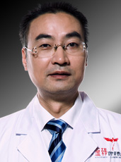 长沙亚韩医学美容医院李凡年医生