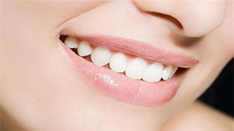 牙齿美白价格大概多少左右？应该怎么做？