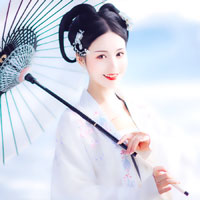 靳佳萱