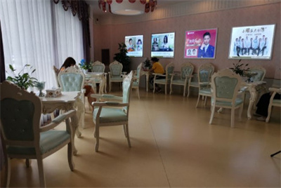 郑州华厦视光眼科医院_等待区