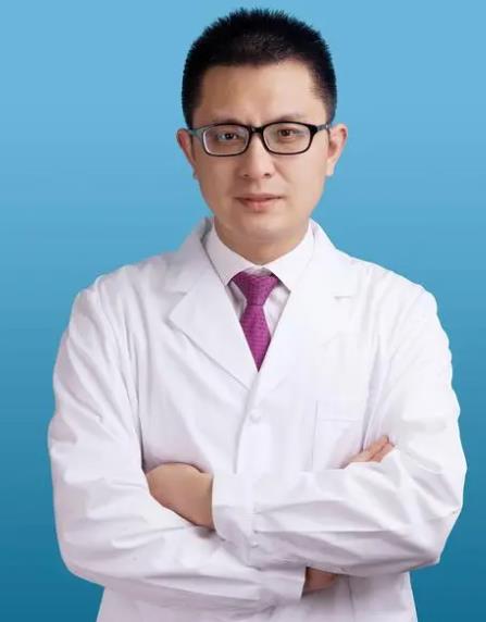 方长亮