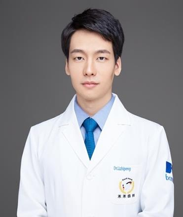 李志鹏