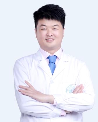 袁秋烨