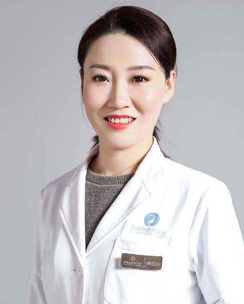 李静
