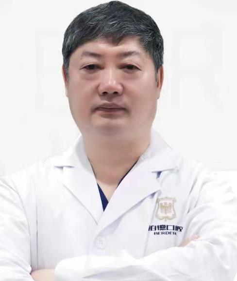 樊雄越