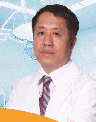 王贵雄.jpg