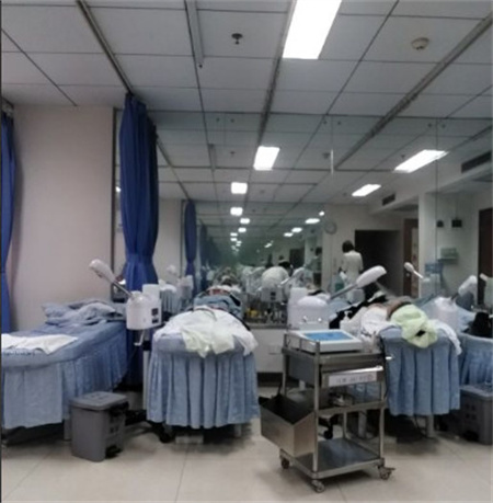阳泉城南皮肤病医院_治疗室