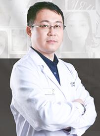 裴大伟.jpg