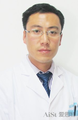 杨国正.jpg