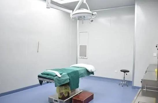 雅安鑫西华口腔整形医院_手术室