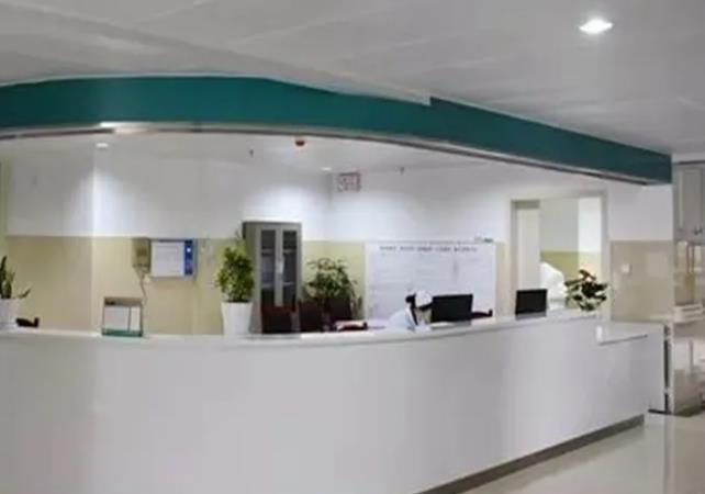 兴义市人民医院医学美容科_护士站