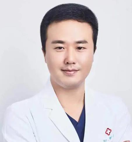 魏智君