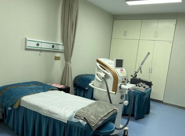 湘潭爱尔仁和医院整形美容中心