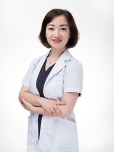 郭佳.jpg