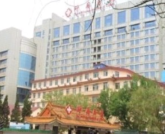 承德医学院2.png