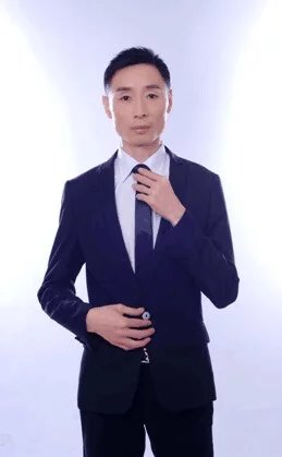 刘.jpg
