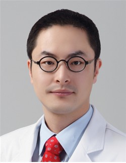李东灿