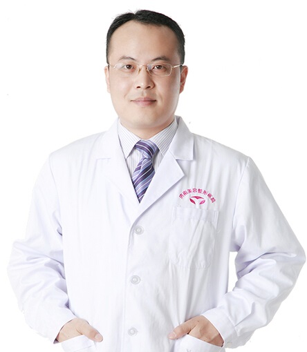 王国明