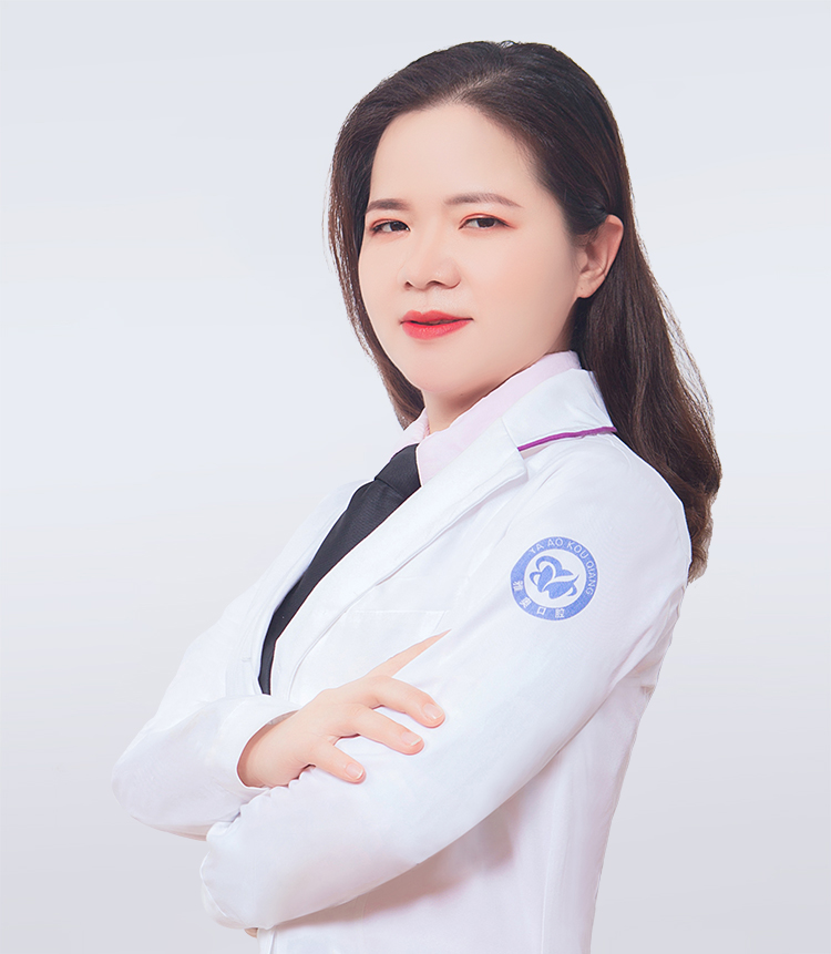 杨锦霞