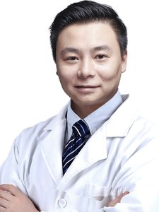 上海玫瑰杨硕成硅胶隆鼻案例展示